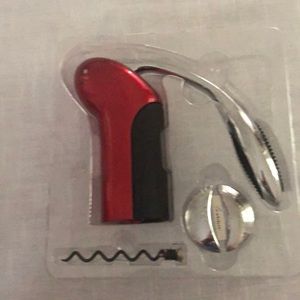 Corkscrew - Vertical Rabbit with Foil Cutter